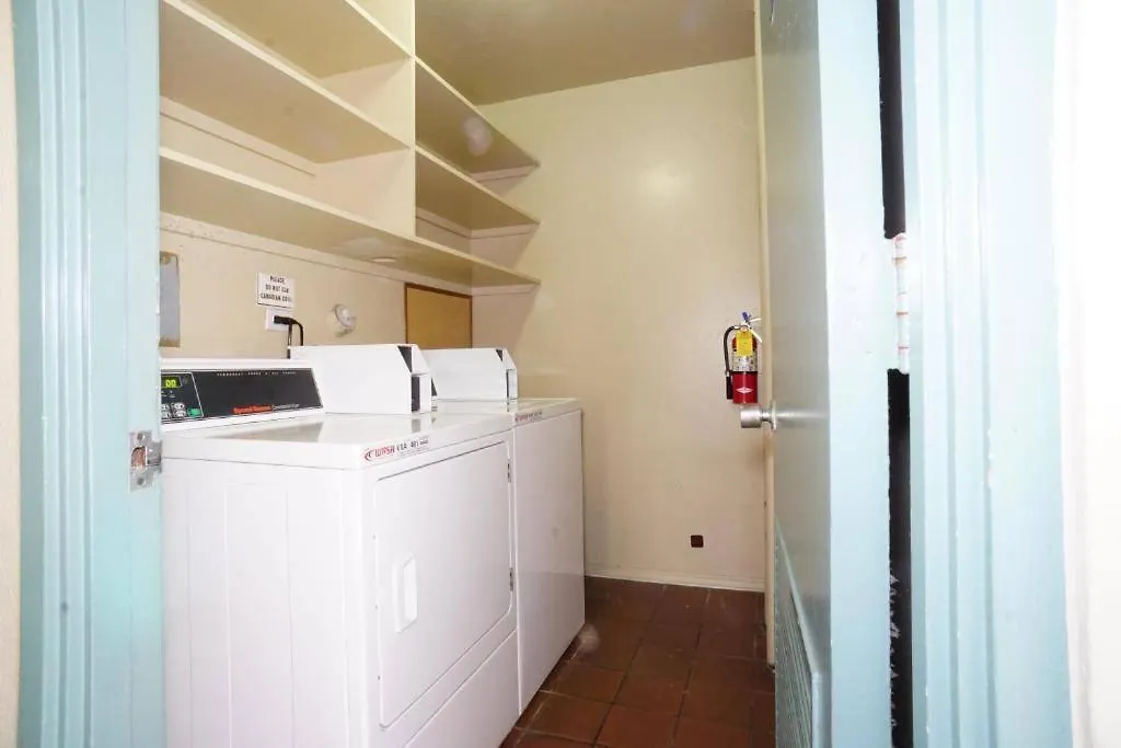 2 Bedroom Waikiki Condo Sleeps 6 Free Parking Honolulu Appartement