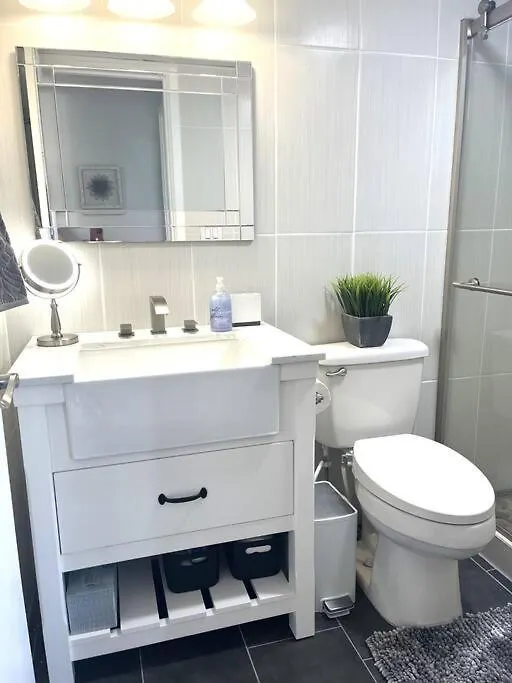 2 Bedroom Waikiki Condo Sleeps 6 Free Parking Honolulu 0*,  États-Unis