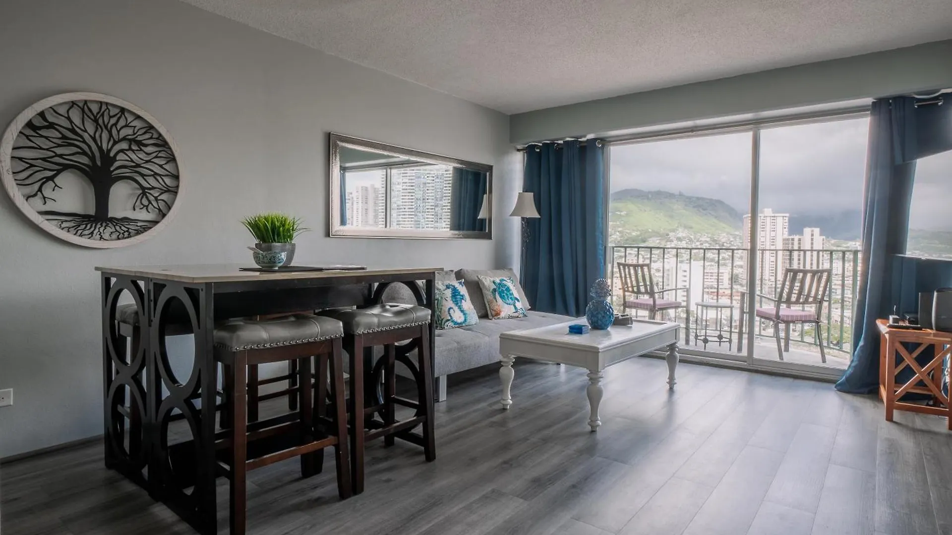 2 Bedroom Waikiki Condo Sleeps 6 Free Parking Honolulu 0*,  États-Unis