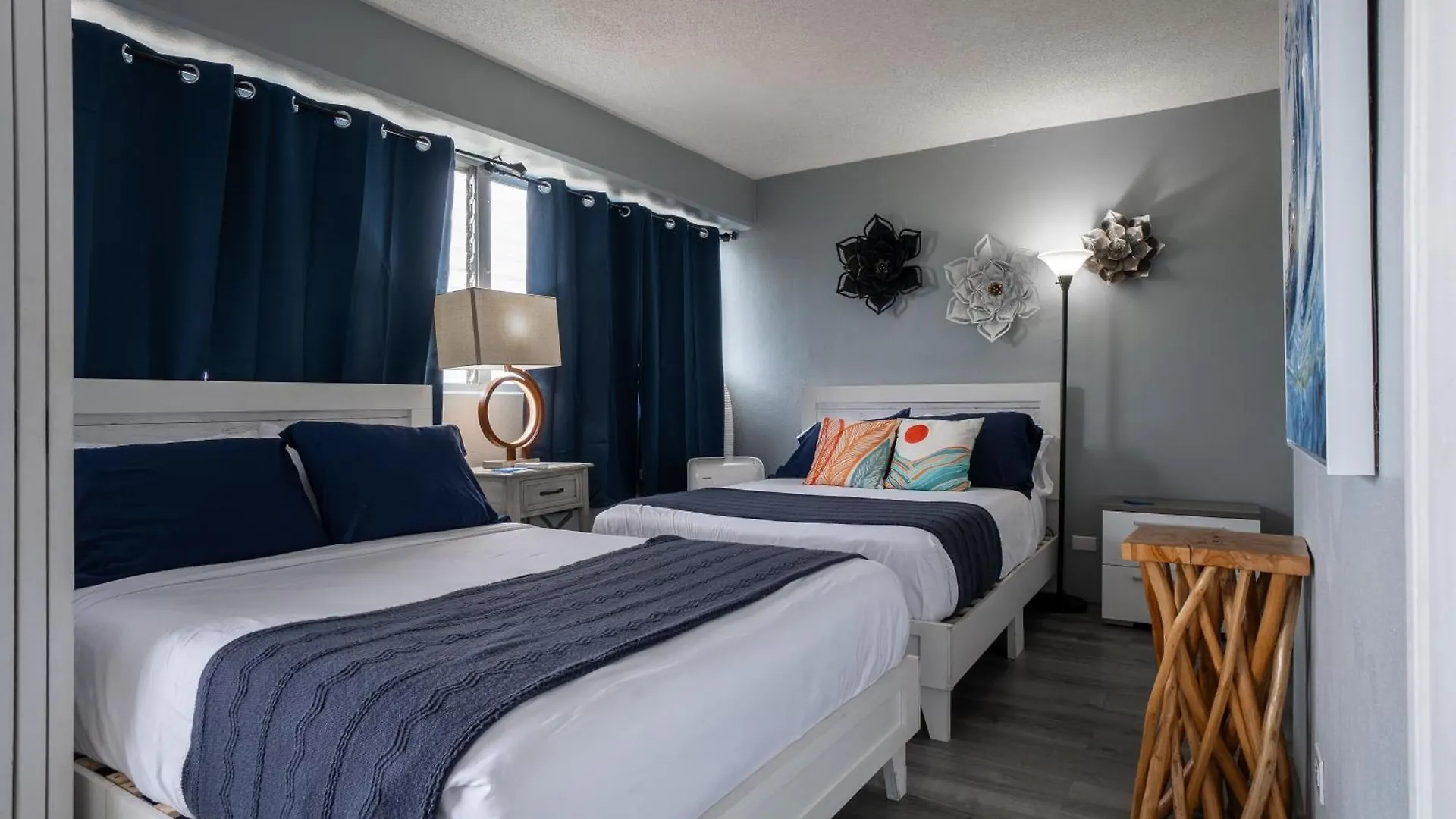 2 Bedroom Waikiki Condo Sleeps 6 Free Parking Honolulu Appartement