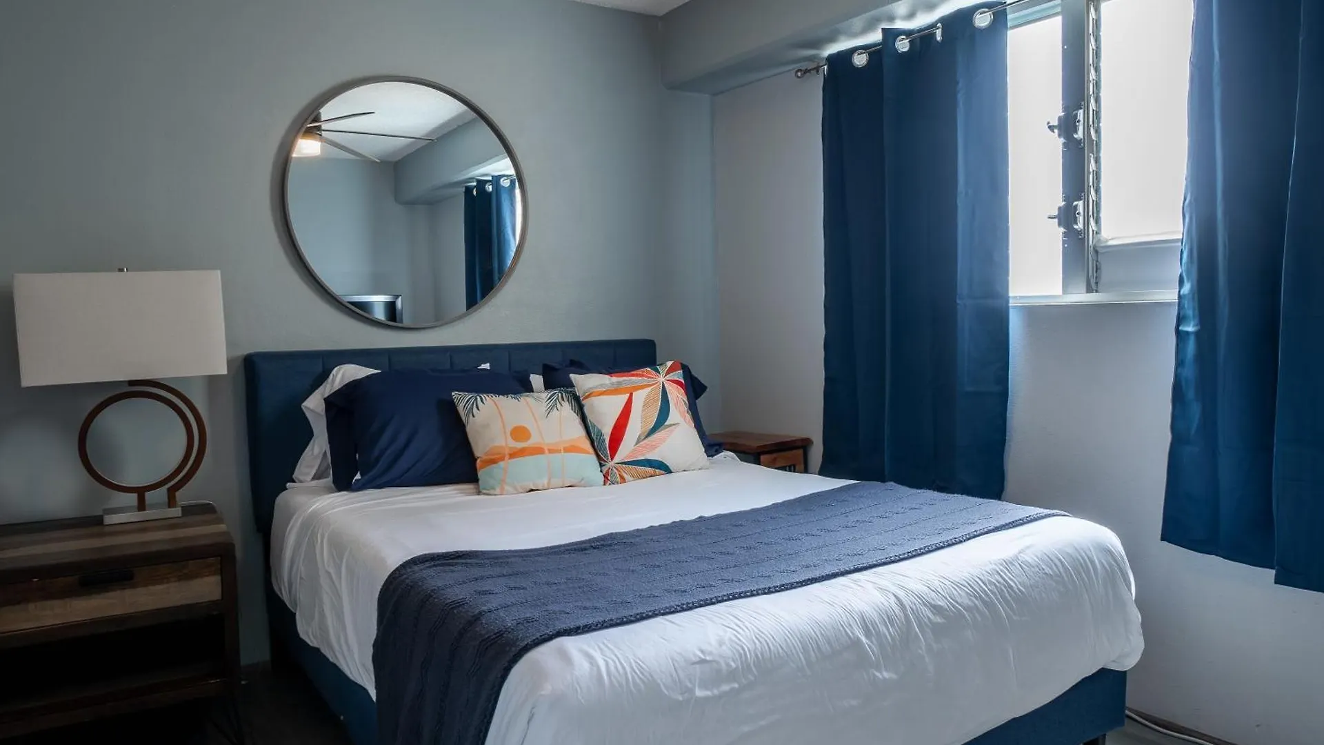 Appartement 2 Bedroom Waikiki Condo Sleeps 6 Free Parking Honolulu
